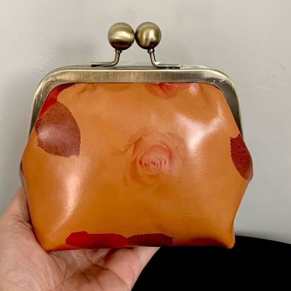 Handmade Vintage Style Genuine Leather Floral Print Purse/Wristlet/Crossbody - Picture 8 of 16